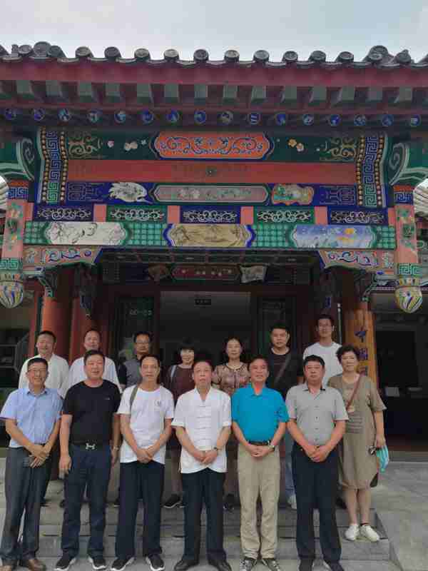 《古董局中局》中老朝奉是谁?是好人还是坏人?‘bsports必一体育’(图1) 必一运动bsport体育