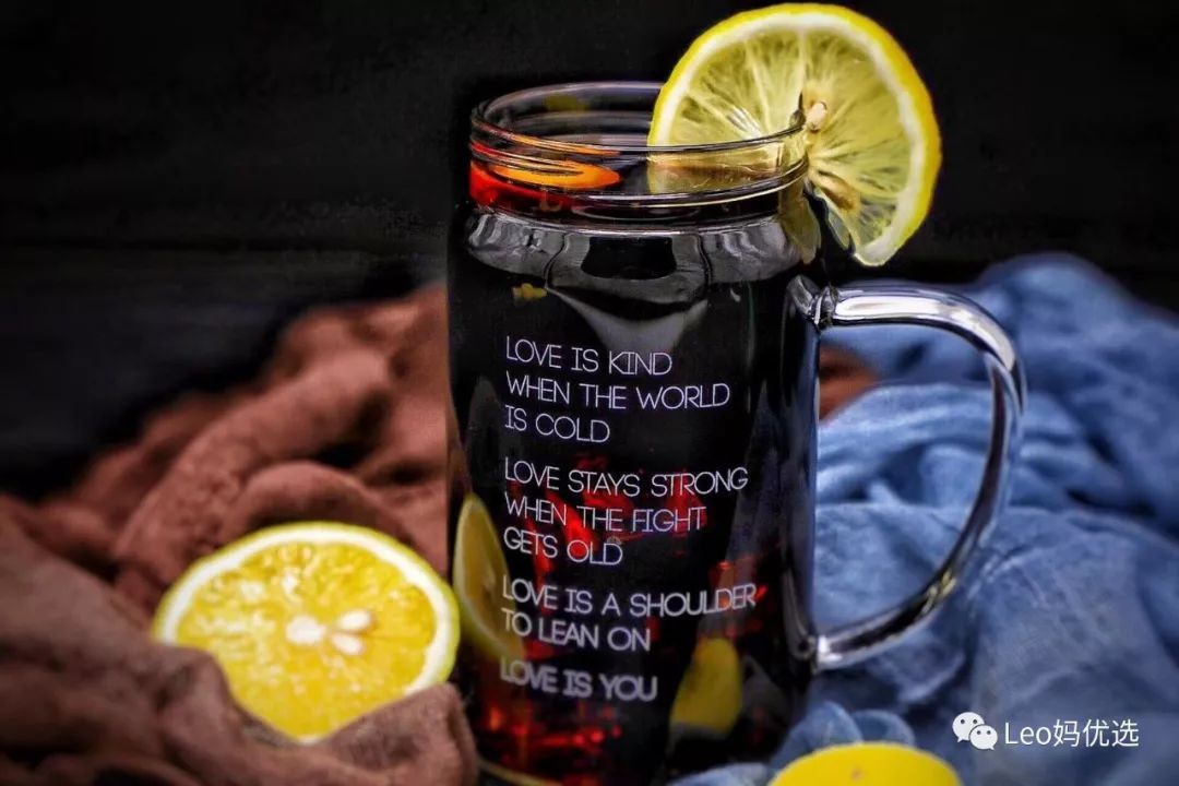 卢洋洋甜美写真心空发布 《追球》勇敢追爱角色获好评【必一运动官网】(图1) 必一运动